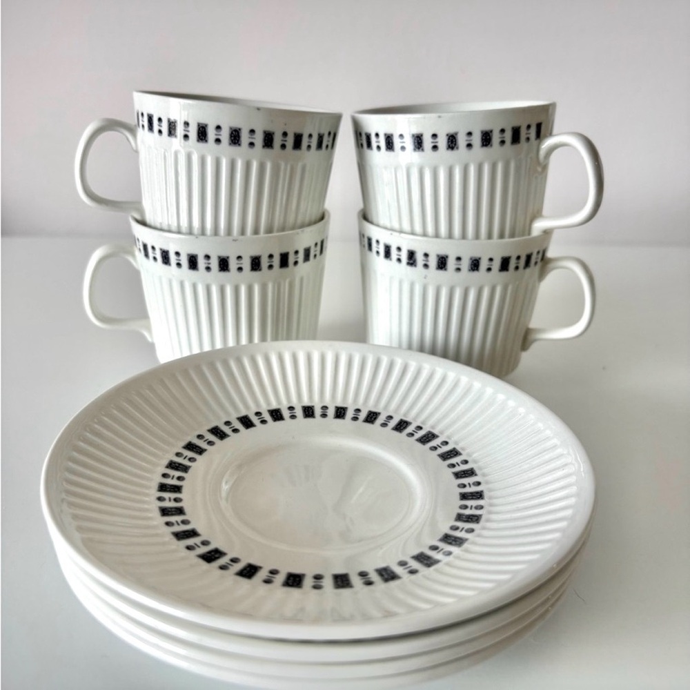 1970s Ironstone Embassy by JOHNSON BROTHERS 4 Cup & Saucer Sets Made in England